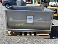 LARGE STAINLESS STEEL TANK