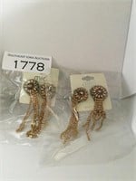 (2) pair of dangling earrings