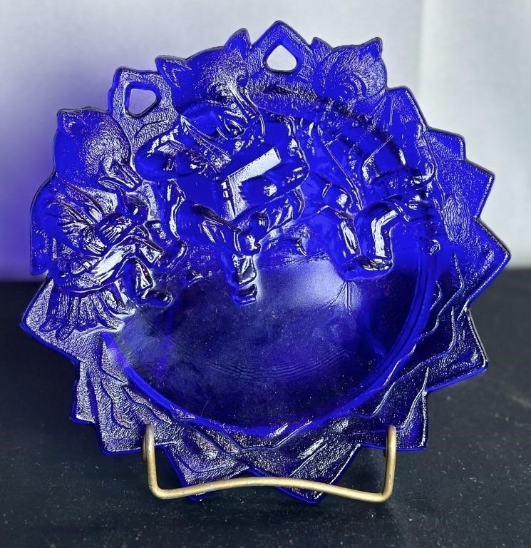 Westmoreland Cobalt Blue Carnival Glass Fox Plate