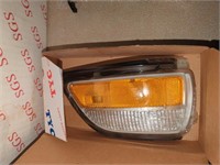 LH side marker lamp for 1988-94 Pontiac sunbird