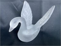 Satin Glass Swan