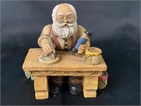 Santa's Workshop Figurine