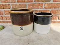 (2) Planter Pots - cracked