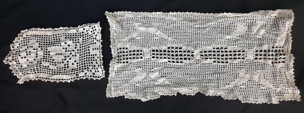 Vtg Crocheted Lace Doilies