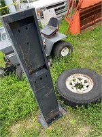 8 Hole Rim and Metal Stand