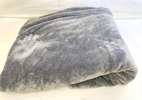 *Large Soft Fluffy Plush Blanket