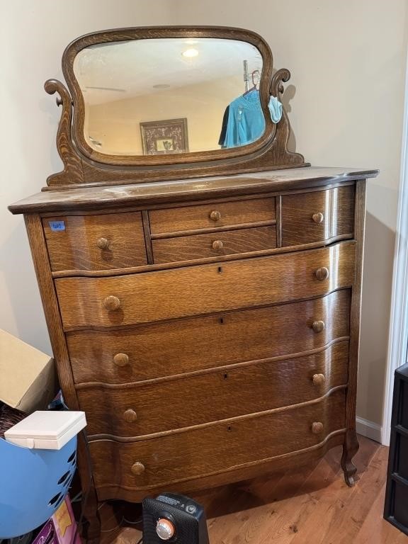 Vintage Chest Of Drawers With Mirror