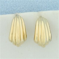 Scalloped Hook Design Earrings in 14k Yellow Gold