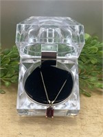 14k Yellow Gold Necklace & Pendant Red Stone