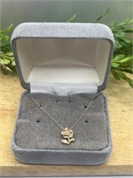 10k Yellow Gold Necklace Flower Pendant MARKED