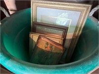 TUB LOT WITH FRAMED ART
