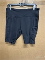 Size X-Large baleaf women shorts