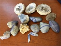Blue Qaurtz Healing Stones,Geodes & Celestite