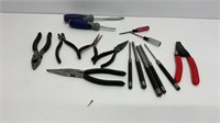 Pliers and wire cutters, handheld filers, screw