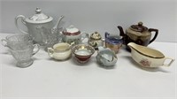 (3) tea pots, sugar/creamer bowls