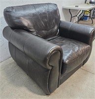 Oversized leather recliner