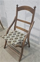 Carpet chair