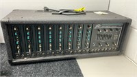 Peavey X-RAY 680C mixer amp. Works per consigner,