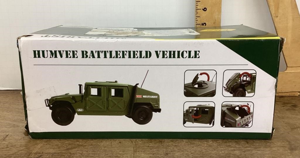 Humvee battlefield vehicle
