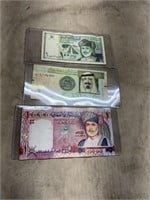$1 Oman Note, $100 Oman Note, $1 Saudi Arabian Not