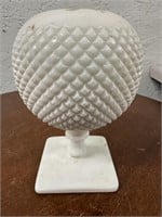 Vintage Westmoreland Diamond-Point Ivy Ball Vase