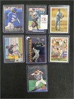 LOT OF 7 HAND SIGNED / AUTOGRAPH BASEBALL CARDS