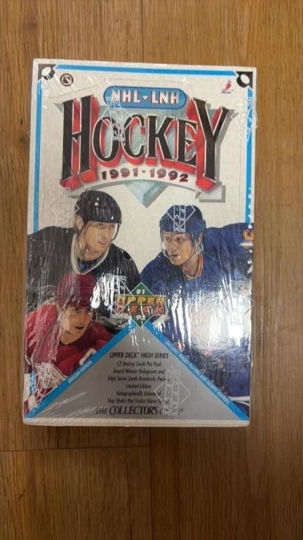 1991-92 Upper Deck Hockey Card Box