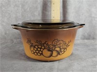PYREX BROWN OLD ORCHARD 6" CASSEROLE DISH