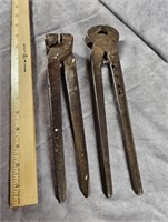 ANTIQUE NIPPER NAIL PULLERS