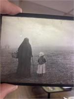 Daguerreotype picture of woman and child
