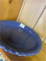 Blue Bybee Pie Plate 10 1/2'
