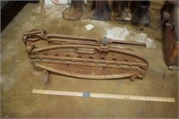 Antique Cast Iron Handy Shingle Cutter Model-F