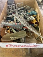 Lot Vtg Toy Figures, Army, etc