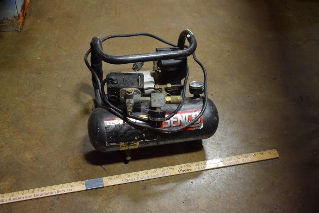 Senco Small Air Compressor