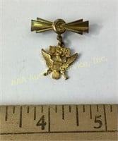 Sterling USA military pin 4 grams