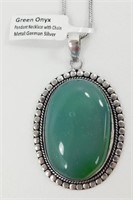 Green Onyx Pendant Necklace w/ Chain - Metal: