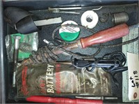 Assorted lot of tools, in picture