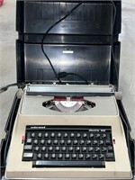 Electric Typewriter Underwood Electric 555