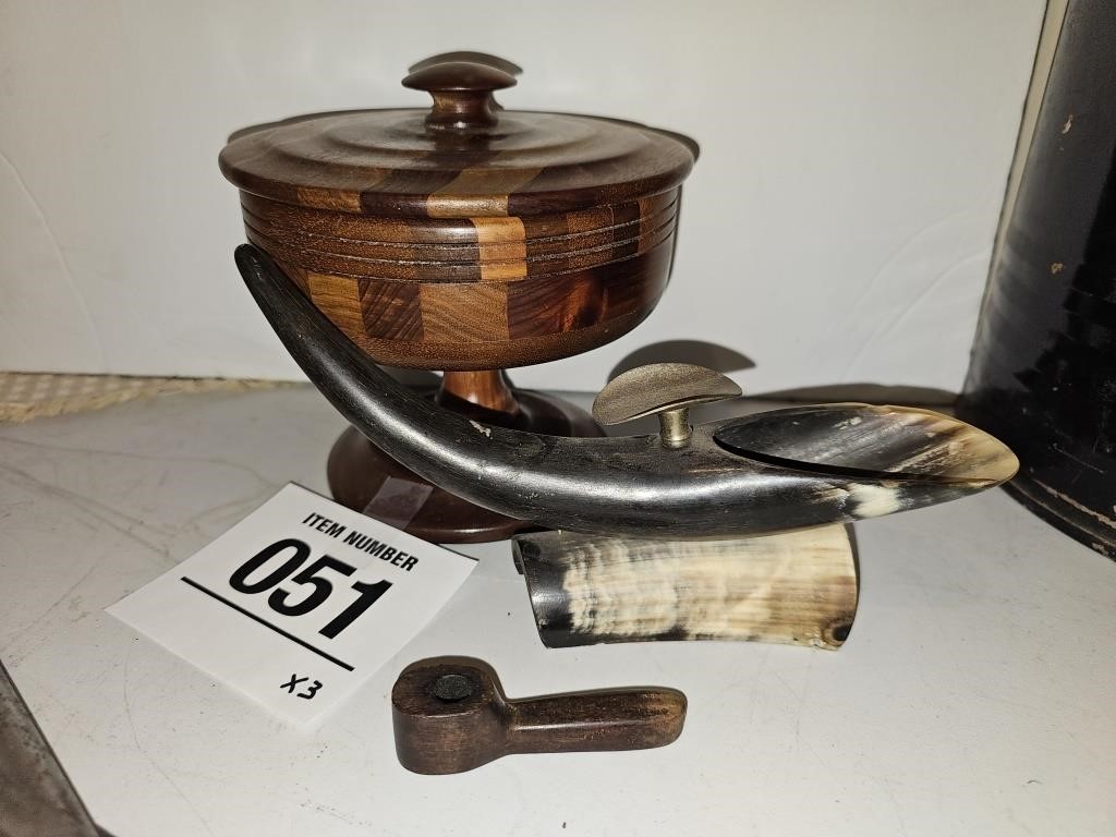 Cool pipe holder, wooden bowl & pipe bowl 6" t