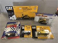 Tray Lot of ERTL Caterpillar Scale Collectibles