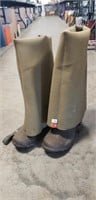 (1) Pair Of Hip Wading Boots (Size 10-11 Regular)