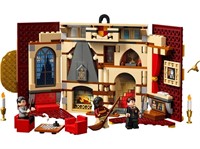 LEGO Harry Potter Gryffindor House Banner Set...