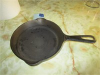 #3 GRISWOLD CAST IRON PAN
