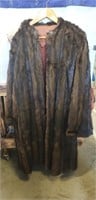 (1) Ladies Fur Coat (Size Unknown/Damage On Right