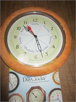 BATTERY OPERATED DAY CLOCK