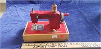 (1) Kay-ee Sew Master Miniature Sewing Machine