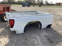 2021-'24 GMC 2500 8' bed with bumper