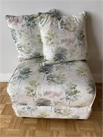 UPHOLSTERED STOOL W/MATCHING PILLOWS