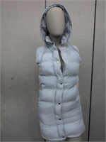 2 FOREVER 21 WOMEN'S HOODED PUFFY VESTS