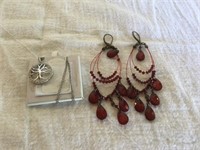 Diamond & Silver Necklace & Beaded Earrings